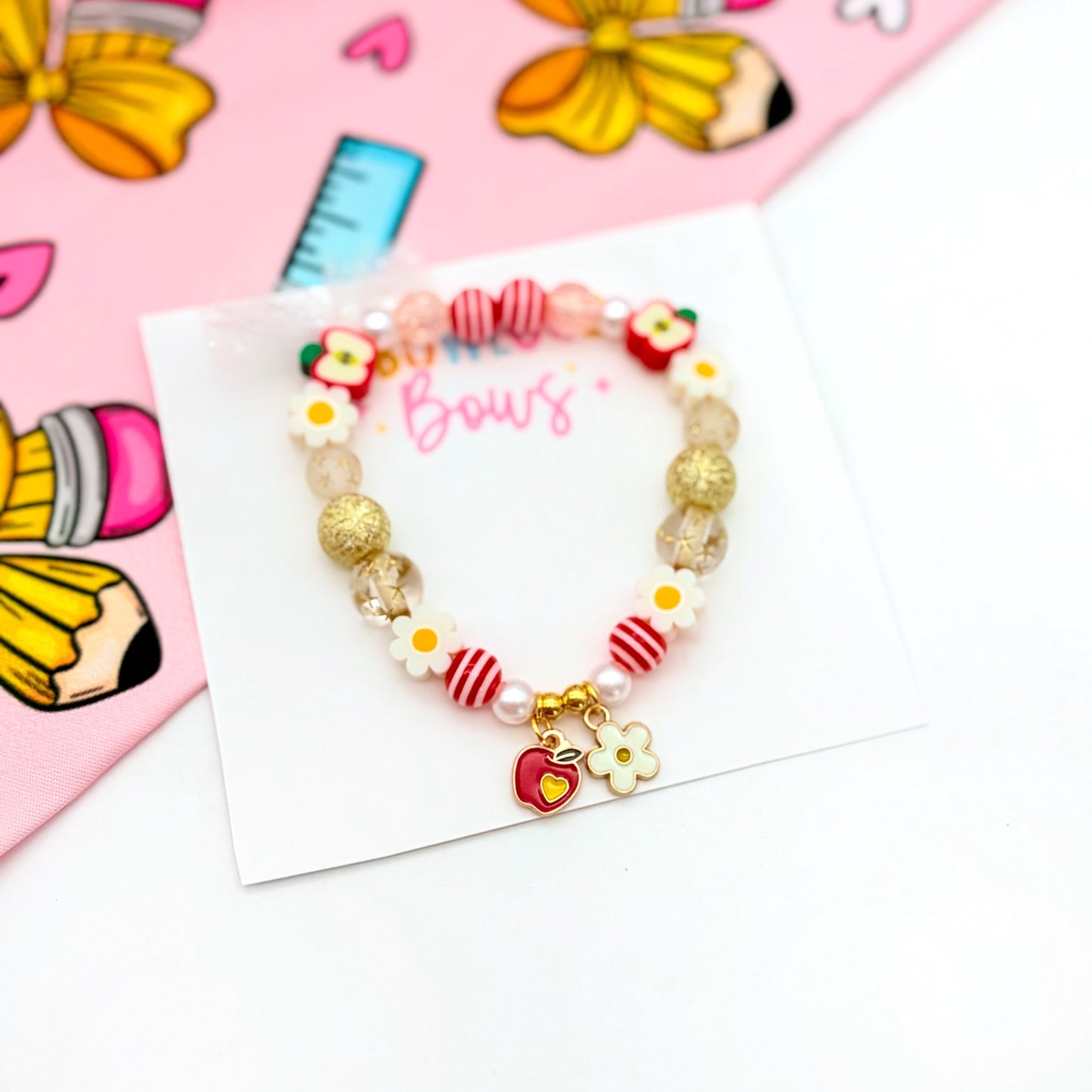 Apples & Daisies • Bracelet