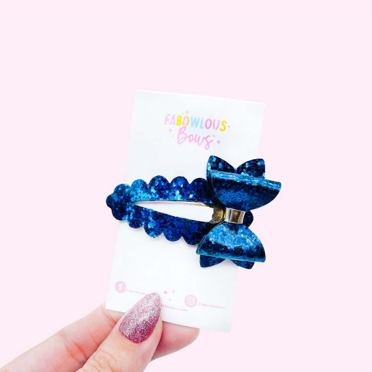 Navy Blue Bow // Deluxe Clip