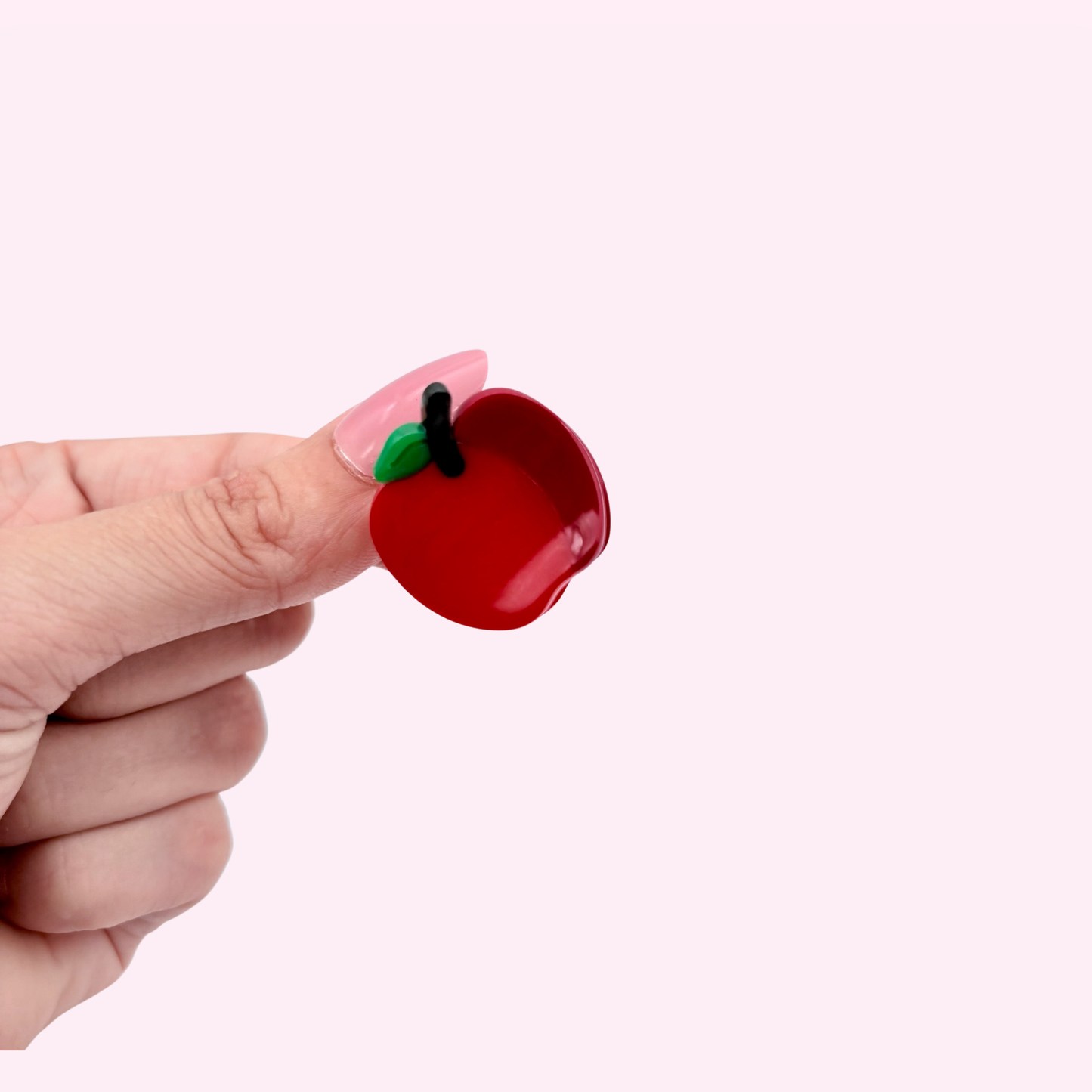 Apple // Mini Claw Clip