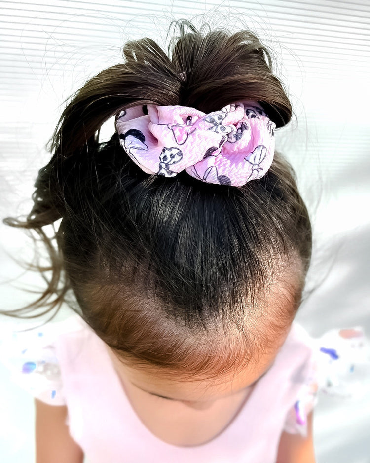 Pink Ghosty // Scrunchies