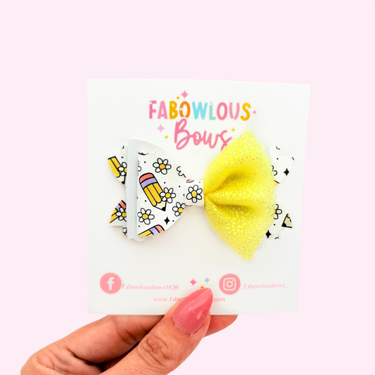 Pretty Pencils // Elegant Tulle Bow