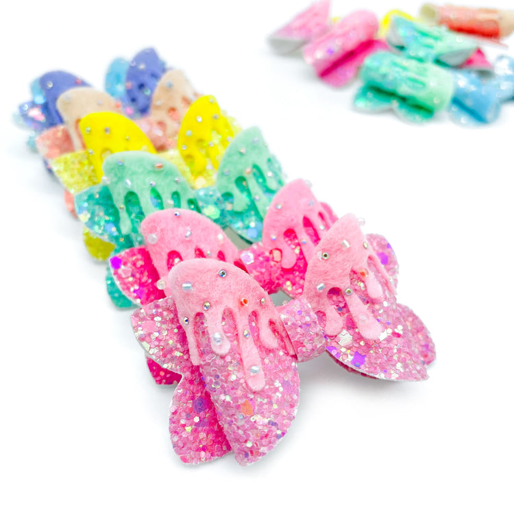 Rhinestone Drippy Bow // 2.5” Pink