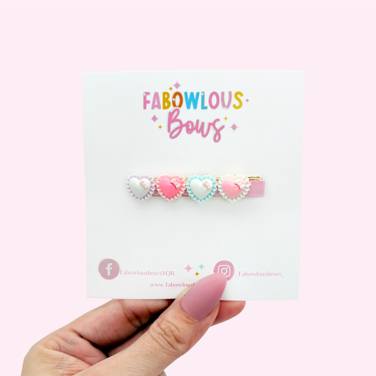 Scalloped Hearts - Bar Clip