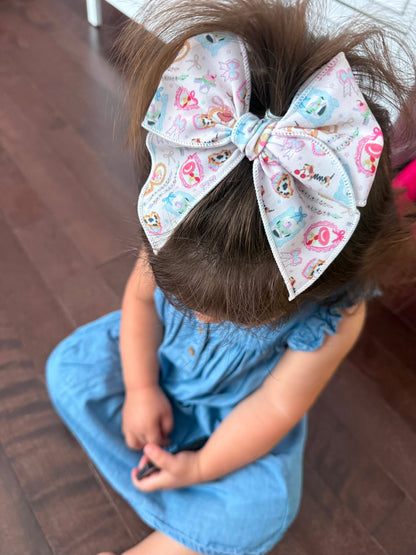 Canada Day Cutie • Fabric Fable Bow