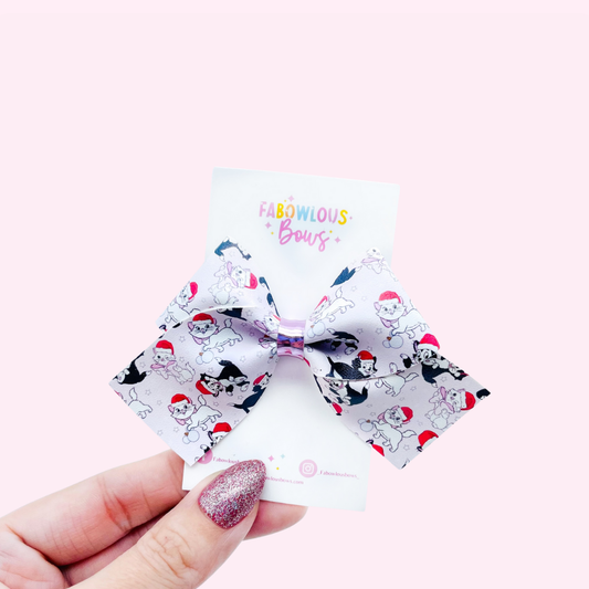 Kitten // Dainty Twist