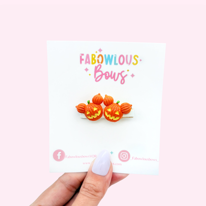MM Pumpkins // Bar Clip