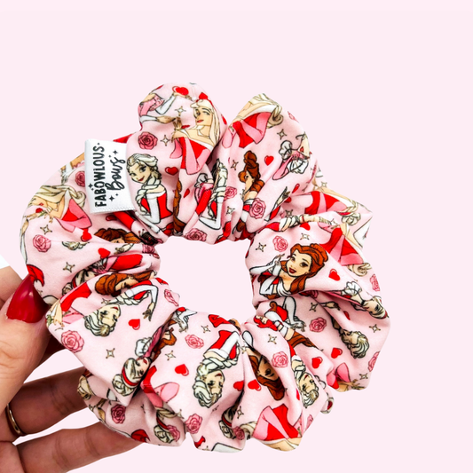 Valentine Princess // Scrunchie