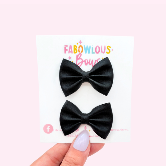 Black Matte // Mini Pinch Pigtails