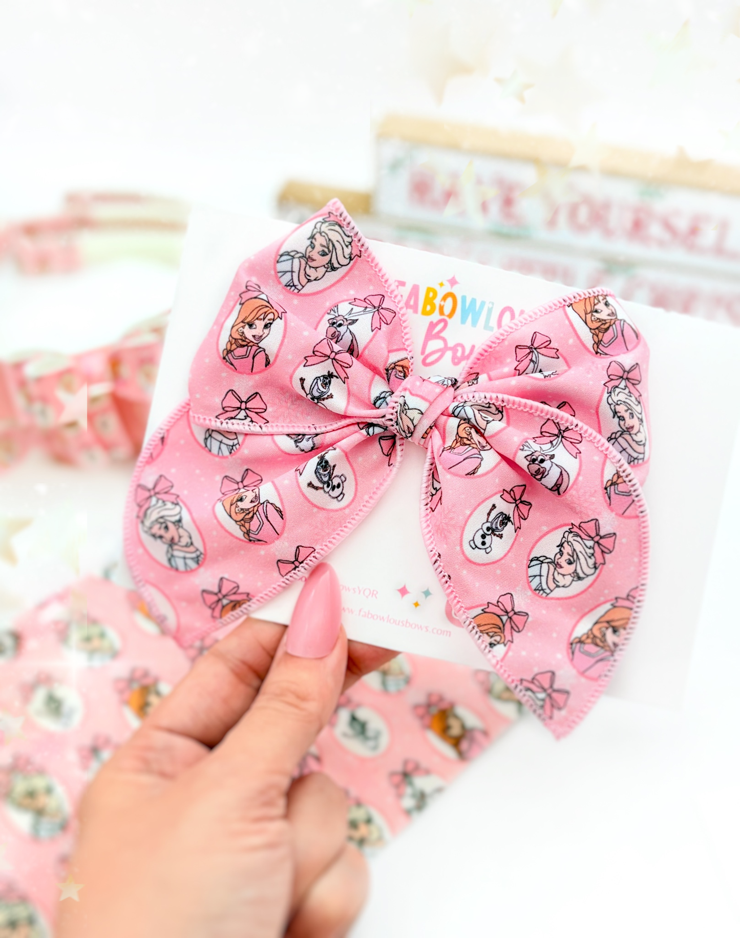 Frozen Fairytale // Fabric Fable Bow