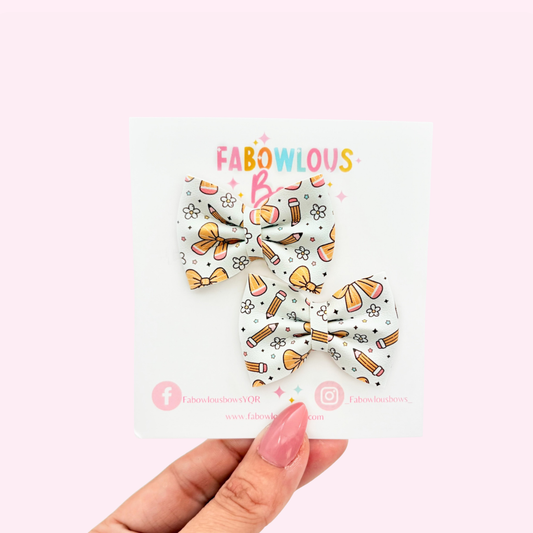 Pencil & Bows // Mini Pinch Pigtails