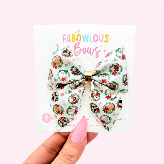 Christmas Princesses // Sailor Bow