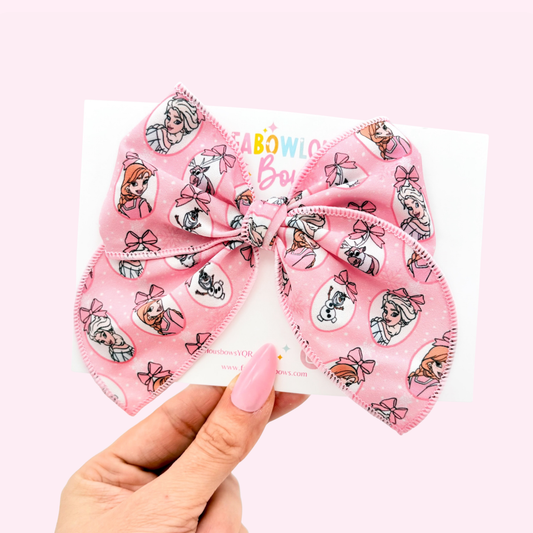 Frozen Fairytale // Fabric Fable Bow