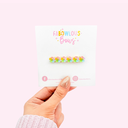 Smily Face Boho Flower • Bar Clip