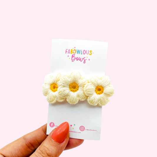 Trio Floral Fabric // Cream Snap Clip