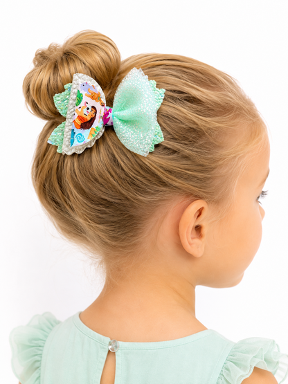 Crayon Cutie • Elegant Tulle Bow